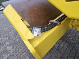 BOMAG BW 213 D-4