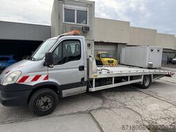 Iveco Daily 70 C 17 EEV TIJHOF Autotransporter