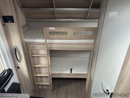 Hobby De Luxe 490 KMF Modell 2026 1800kg Garage