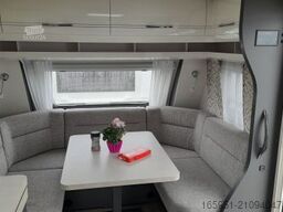 Hobby Excellent 540 WFU Dusche, 2000kg, TV Halter