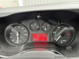 Iveco Daily 50C17 Maxilift 150 Laadkraan 3 zijden Kip...