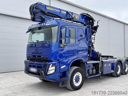 Volvo FMX 540 Forestal tractor/ 6x6 /Palfinger