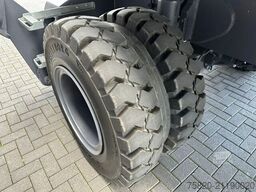 Fuchs MHL 350  MATERIAL HANDLER/UMSCHLAGBAGGER/OVERSL...