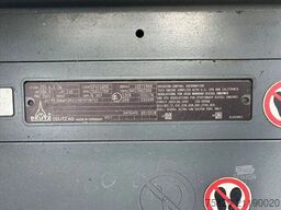 Fuchs MHL 350  MATERIAL HANDLER/UMSCHLAGBAGGER/OVERSL...