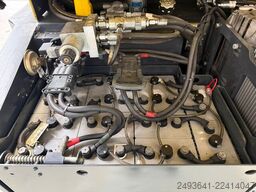 Combilift CBE3000 TRIPLEX 6500 POSITIONER