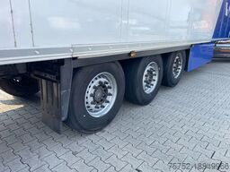 SCHMITZ CARGOBULL SKO 24 Thermo King SLX Spectrum Multi temp Dhol...