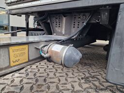 SCHMITZ CARGOBULL ZKO 18 / Ladebordwand
