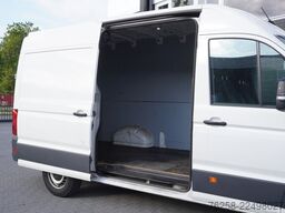 VW Crafter 2.0 TDI 140PK L3H3 - Airco - Radio - Cr...