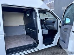 Volkswagen Transporter 2.5 TDI 340 130pk L2H3 BTW vrij! Au...
