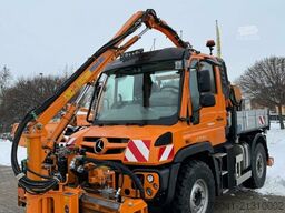 Mercedes-Benz Unimog U 318