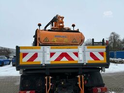Mercedes-Benz Unimog U 318