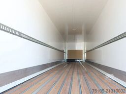 Wielton 3 Asser. Gesloten met Dhollandia klep 2500 kg L...