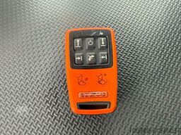 SCANIA P320 6x2*4 Carrier Supra 1250 Mt 9.50 m. box