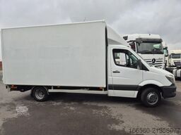 Mercedes-Benz SPRINTER 516 CDI