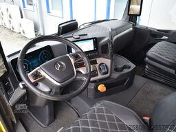 MERCEDES-BENZ eActros 300 L 6x2 AHK