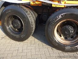 MAN TGA 33.480 TREKKER 6X4 MANUALGEARBOX,STEELSPRINGS