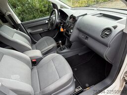 VW Caddy Maxi 1.6 Tdi 5 Sitze Rollstuhlrampe Klima