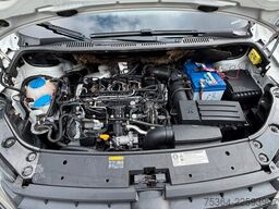 VW Caddy Maxi 1.6 Tdi 5 Sitze Rollstuhlrampe Klima