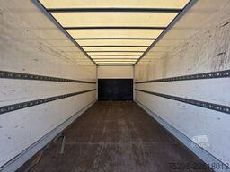MERCEDES-BENZ Atego 818 | 3 Sitzen | Ladebordwand