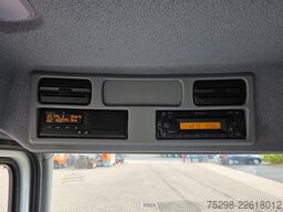 MERCEDES-BENZ Atego 818 | 3 Sitzen | Ladebordwand