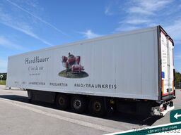 SCHMITZ CARGOBULL Carrier Vector 1850 Fleischrohrbahnen Liftachse