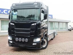 Scania R 500 6x2 Blackline Machine transporter