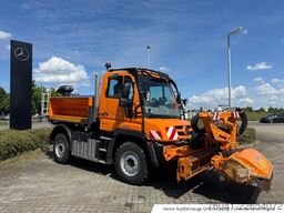 Mercedes-Benz Unimog U 319