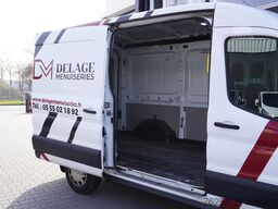 Ford Transit 2.0 TDCI 130PK L2H2 EURO 6 - Airco - Cr...