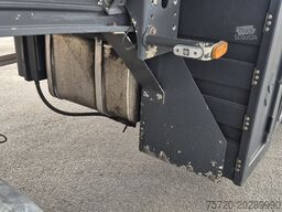 SPITZER SKL2745CAL leichter Anfahrschaden elektr. Pumpe