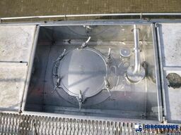 Burg Chemical tank inox L4BH 32.5 m3 / 3 comp