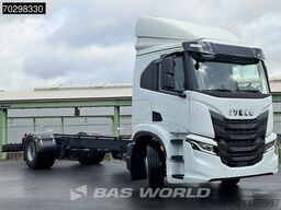 Iveco S-WAY 340 4X2 NEW! Chassis Automatic LED ACC Eu...