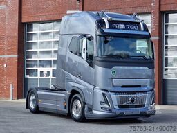 Volvo 780 FH 16 XXL -full spec - retarder - full air ...