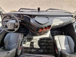 Volvo 780 FH 16 XXL -full spec - retarder - full air ...