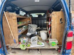Toyota Hiace 4WD with 2 sets of tires