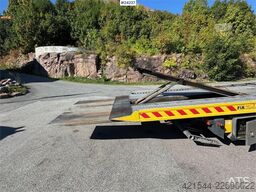 MAN TGL 12.220 4x2 Wrecker Truck