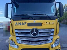 Mercedes-Benz Actros 6x2 Recovery Truck – Omars Bodywork