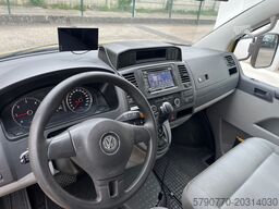 Volkswagen T5