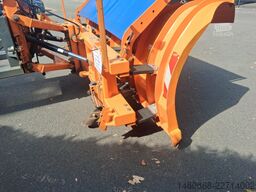 Bucher Ramox 320 NGR