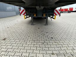 Broshuis E-2190/27 / 3-axle lowloader /  6,4m extendable...