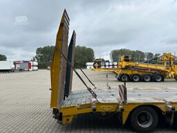 Broshuis E-2190/27 / 3-axle lowloader /  6,4m extendable...