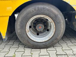Broshuis E-2190/27 / 3-axle lowloader /  6,4m extendable...