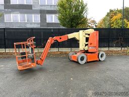 JLG E300AJ (11m)