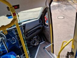 IVECO Daily Heckniederflur Elektro City Stock