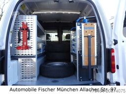 VOLKSWAGEN Caddy Nfz Kasten BMT AHK z. Sortimo