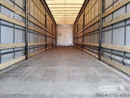 Schmitz Cargobull Curtainsider Mega Getränke