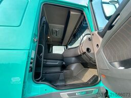 DAF XF 530 6x4*Retarder*60Tonnen*Bordmatik*Manuell