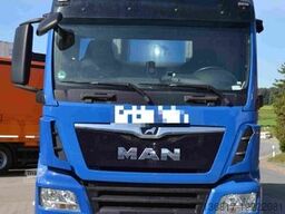 MAN TGS 26.320 Pritsche Plane / Unfall / fahrbereit