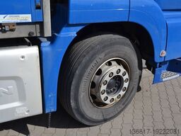 MAN TGS 26.320 Pritsche Plane / Unfall / fahrbereit