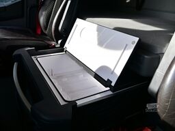 Renault T460  4x2 E6 Retarder 2,70m AHK LBW Reifen 60%