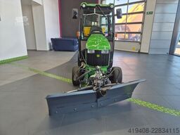 John Deere 1026R 4WD - Serviced! - PLOW + SPREADER GRATIS!